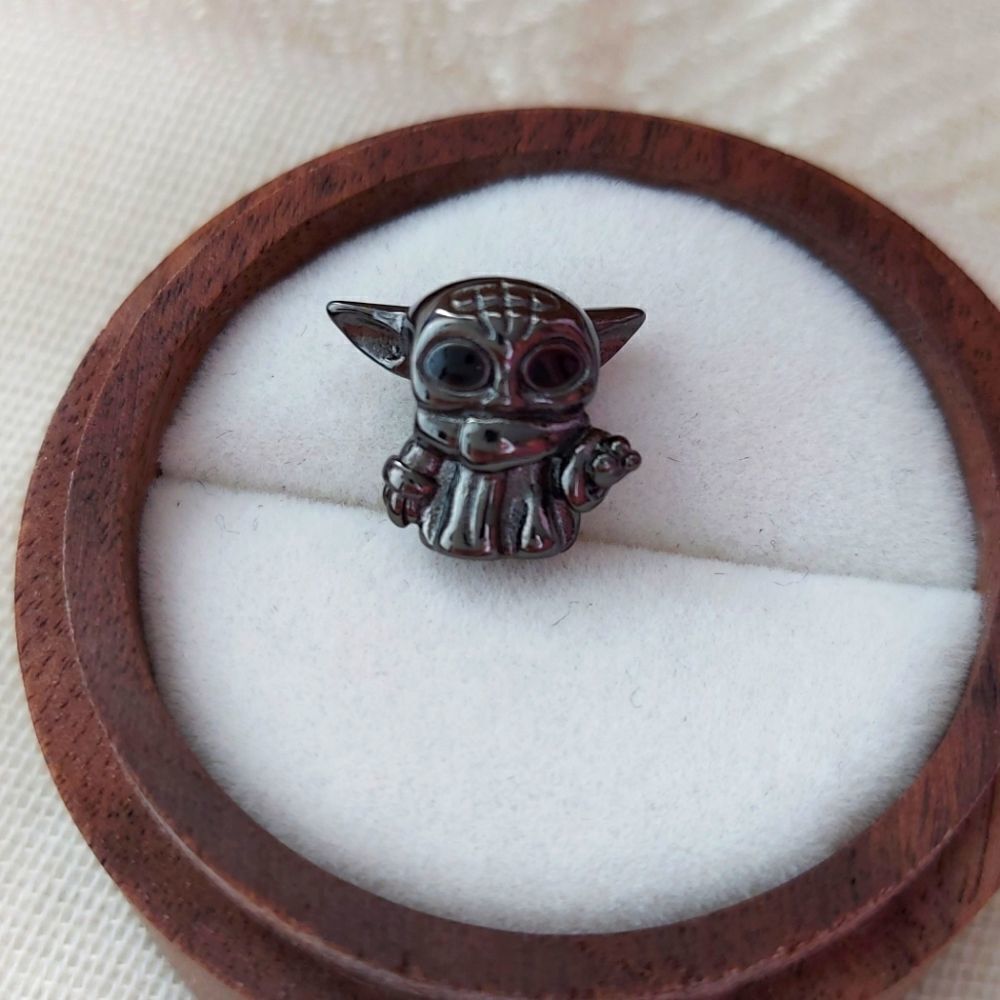 925 Sterling Silver Baby Yoda / Grogu Charm